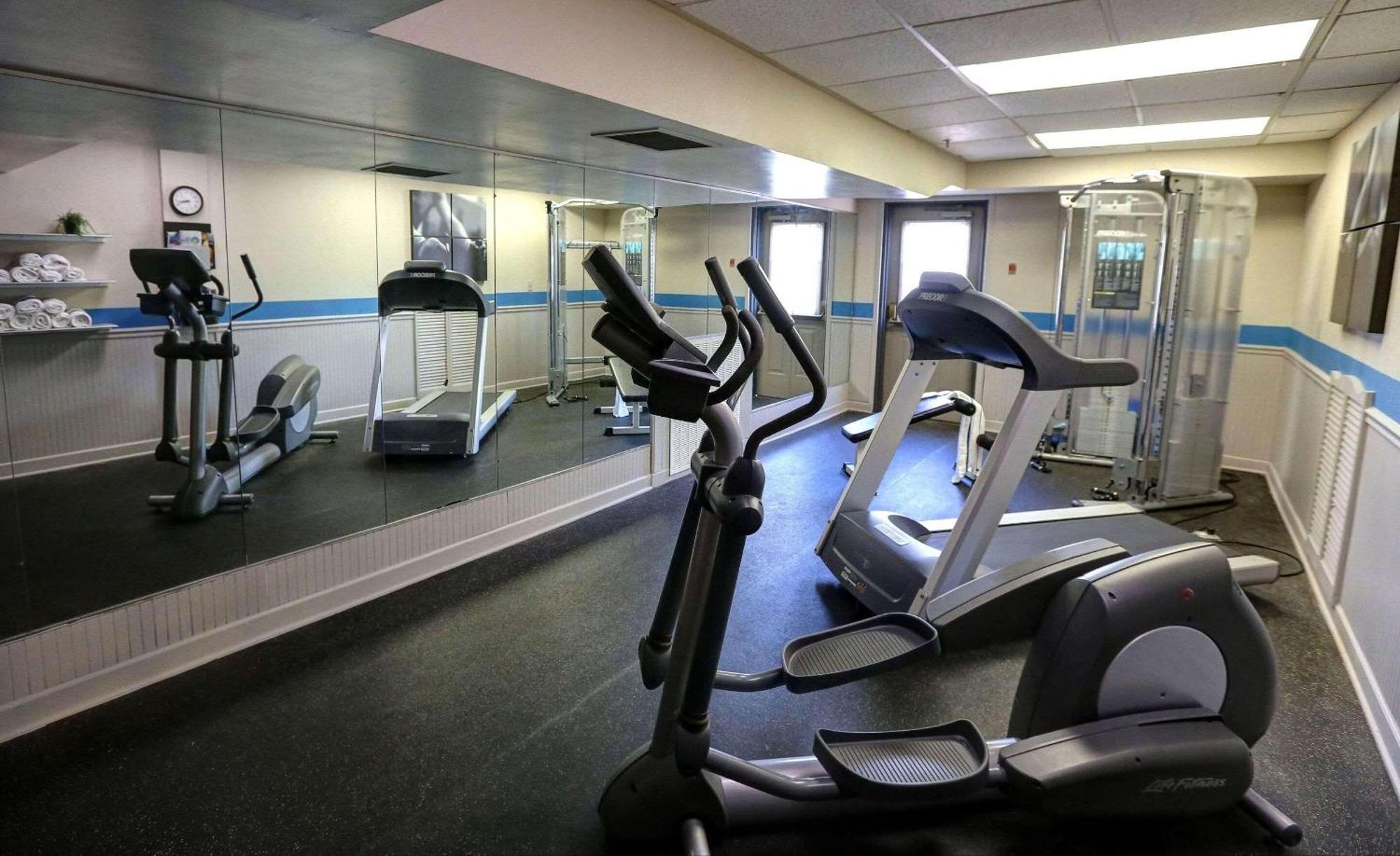 Country Inn & Suites By Radisson, Charlotte I-85 Airport, Nc Bagian luar foto